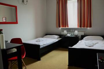 Фото номера Стандартный двухместный номер с 1 кроватью Отель Hotel Trzy Podkowy*** г. Biskupiec 6